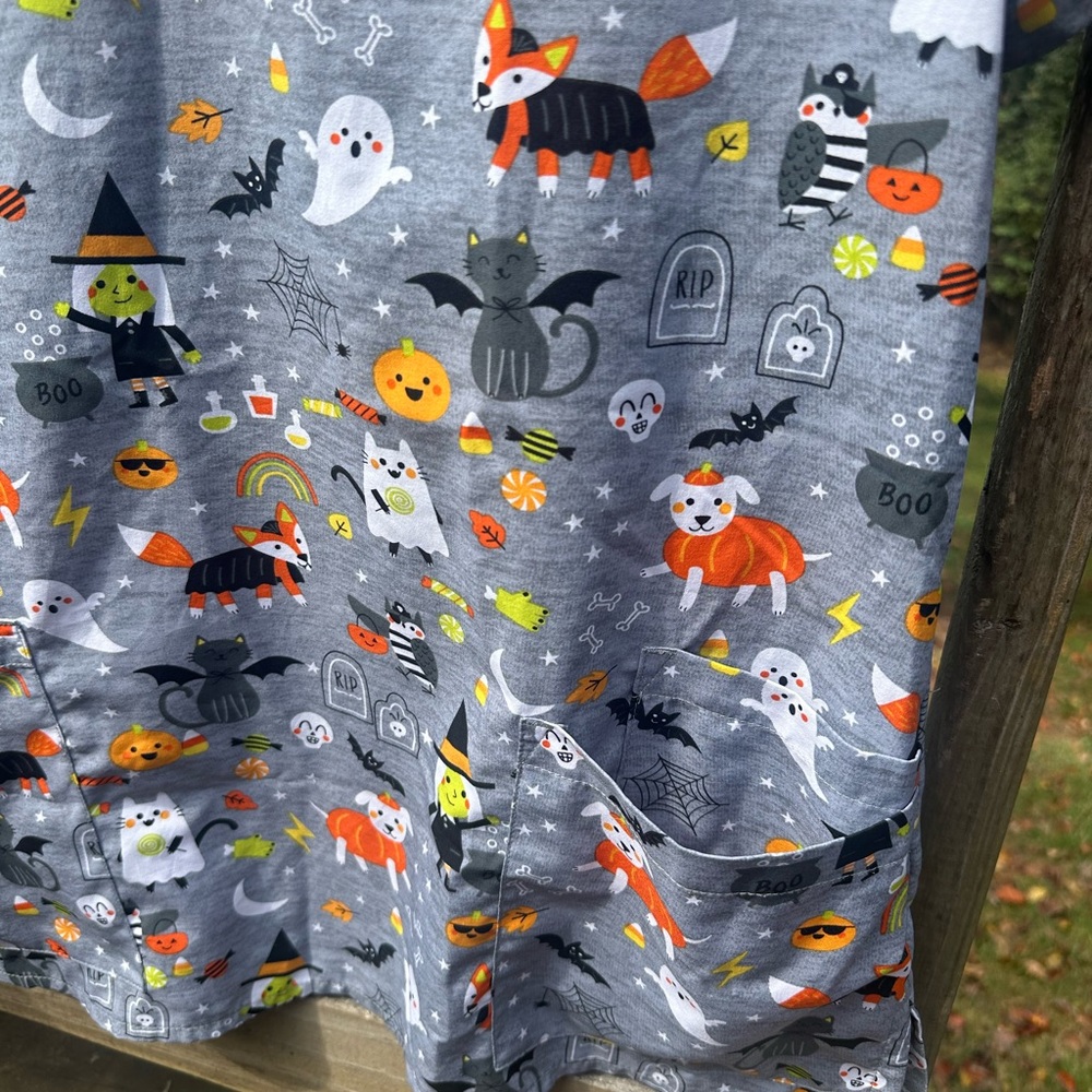 Halloween Animals in Costumes Scrub Top - White Cross - Small - Scrubs - Picture 3 of 8